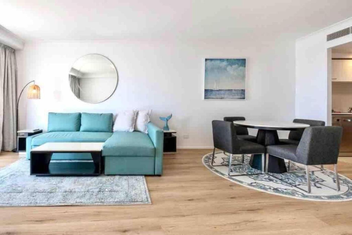Oceanview Bliss Lv 24 Chevron Renaissance Retreat * Gold Coast